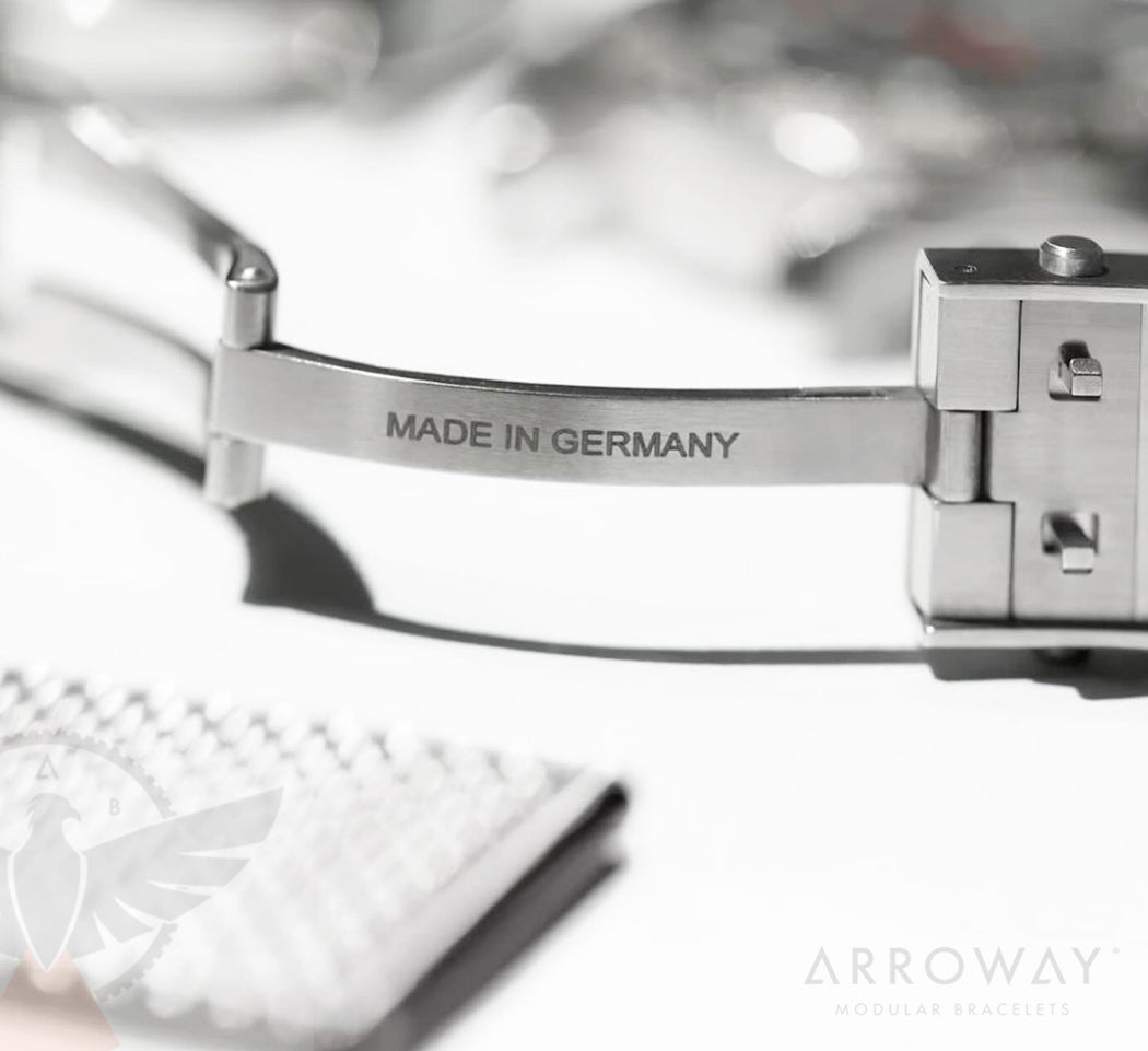 AMB-001 Milanese Mesh Bracelet - 20 x 16 mm