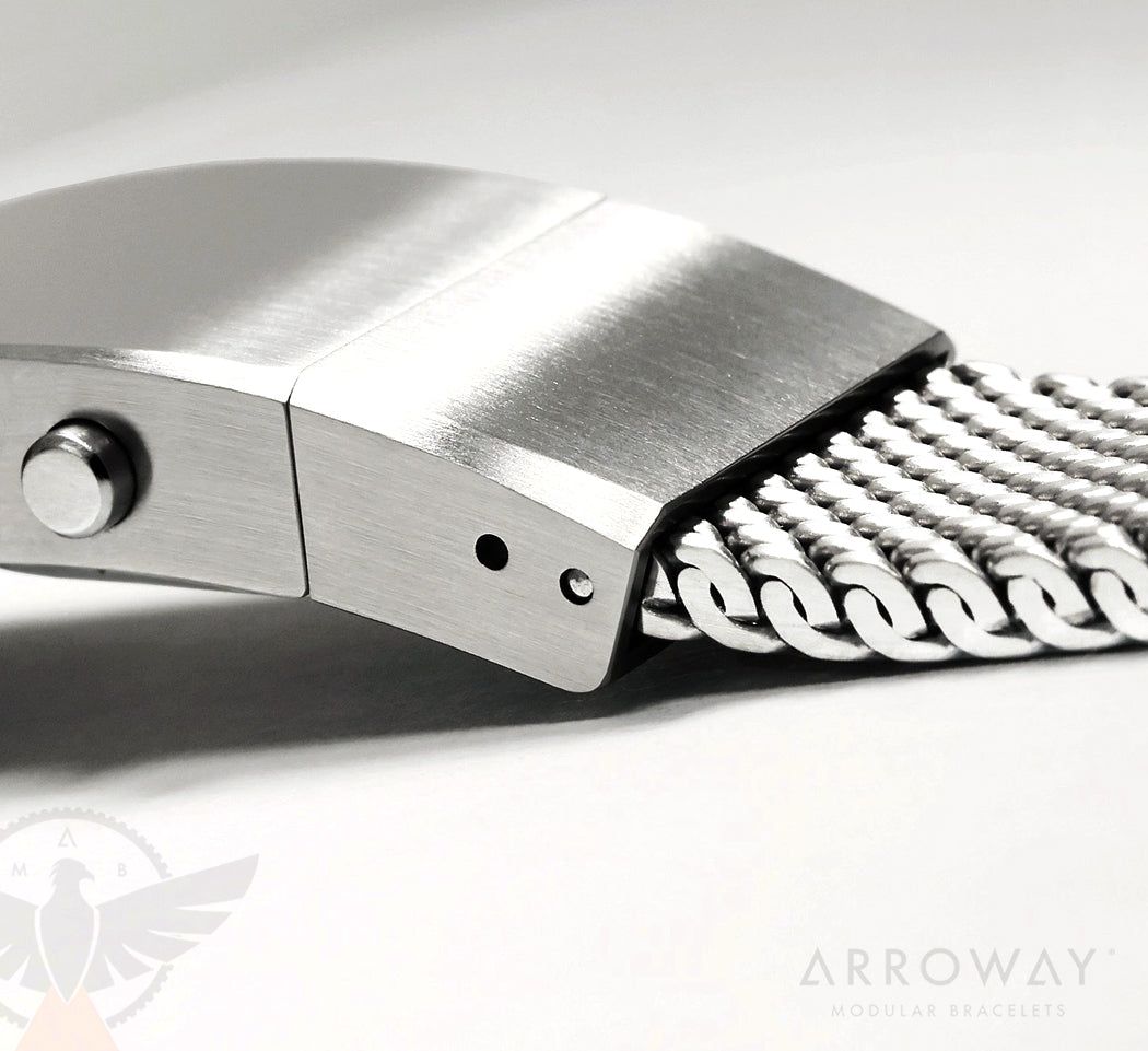 AMB-001 Milanese Mesh Bracelet - 19 x 16 mm