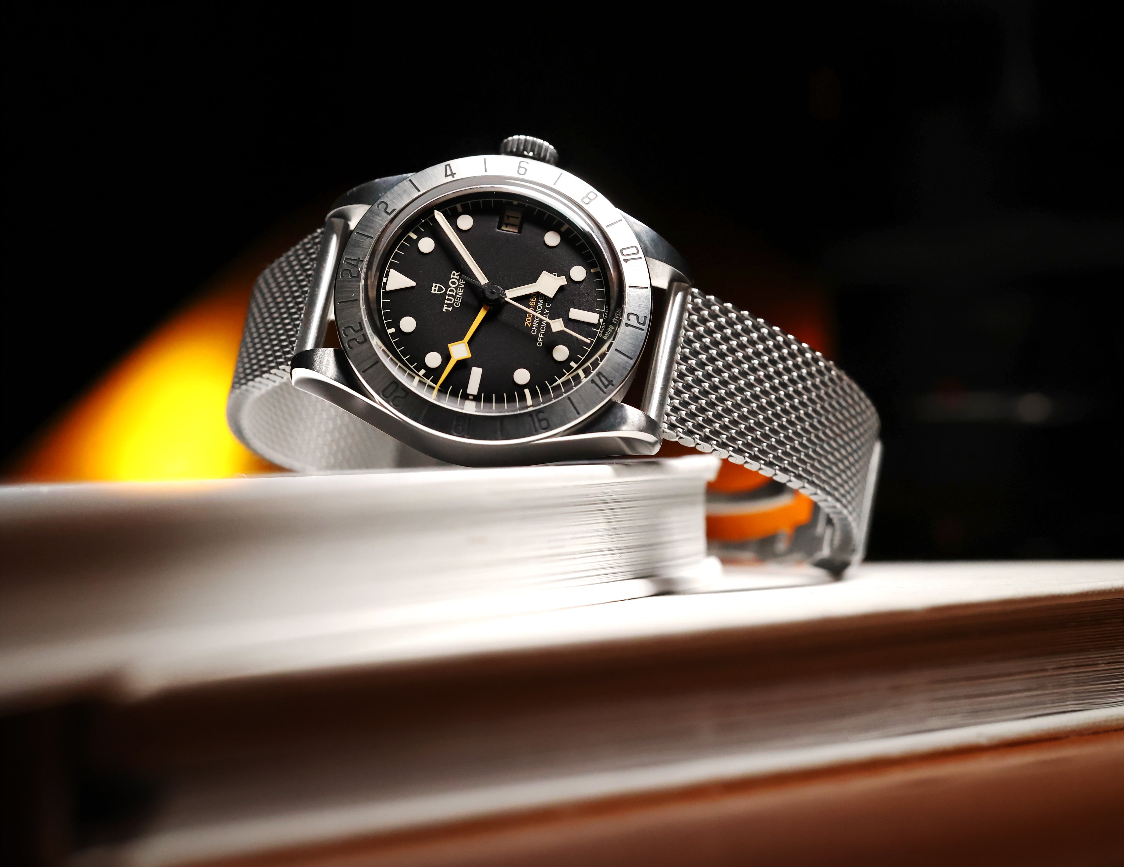 AMB-001 Milanese Mesh Bracelet - 19 x 16 mm