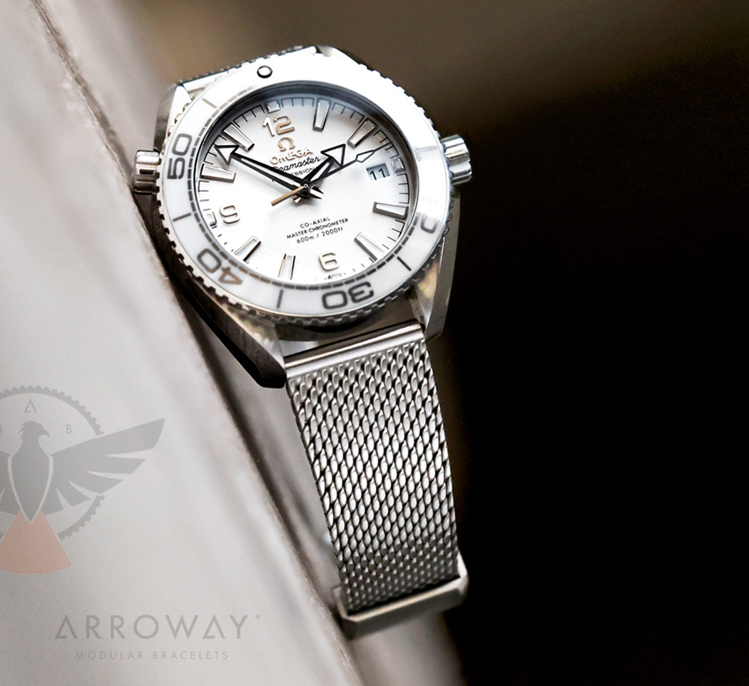 AMB-001 Milanese Mesh Bracelet - 20 x 16 mm